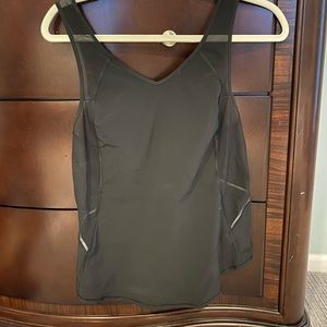 Lululemon tank top with shear details